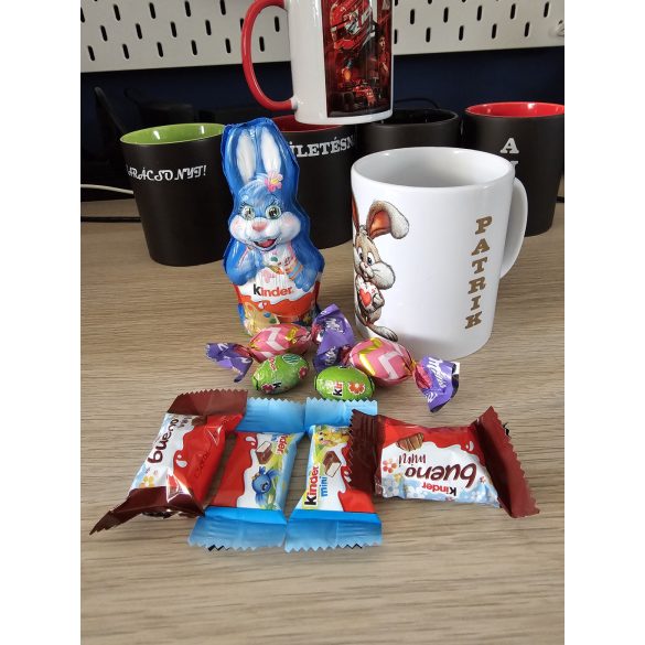Húsvéti fiús bögre ajándékcsomag csokival