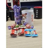 Húsvéti lányos bögre ajándékcsomag csokival